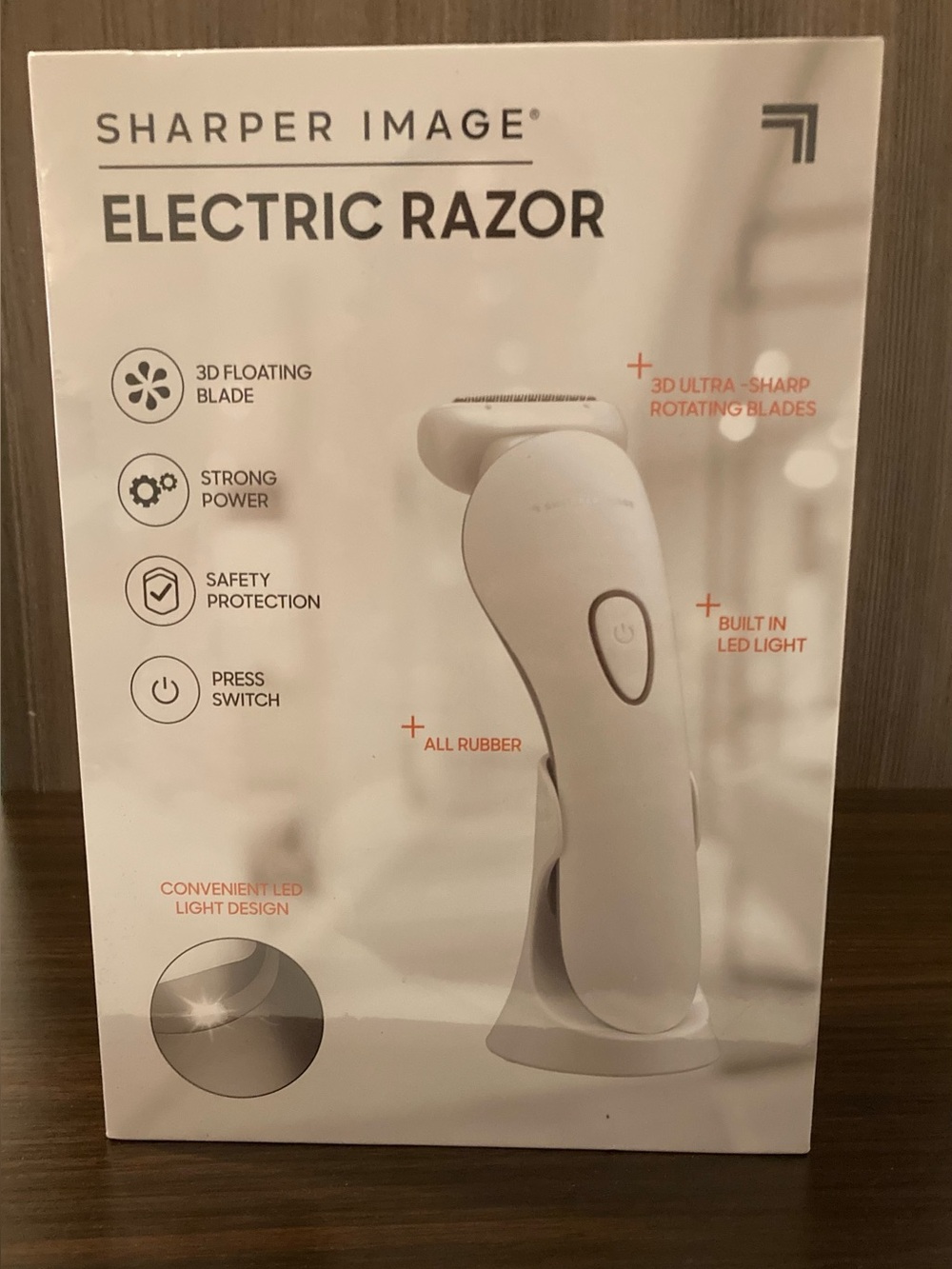 Sharper Image White  Electric Razor